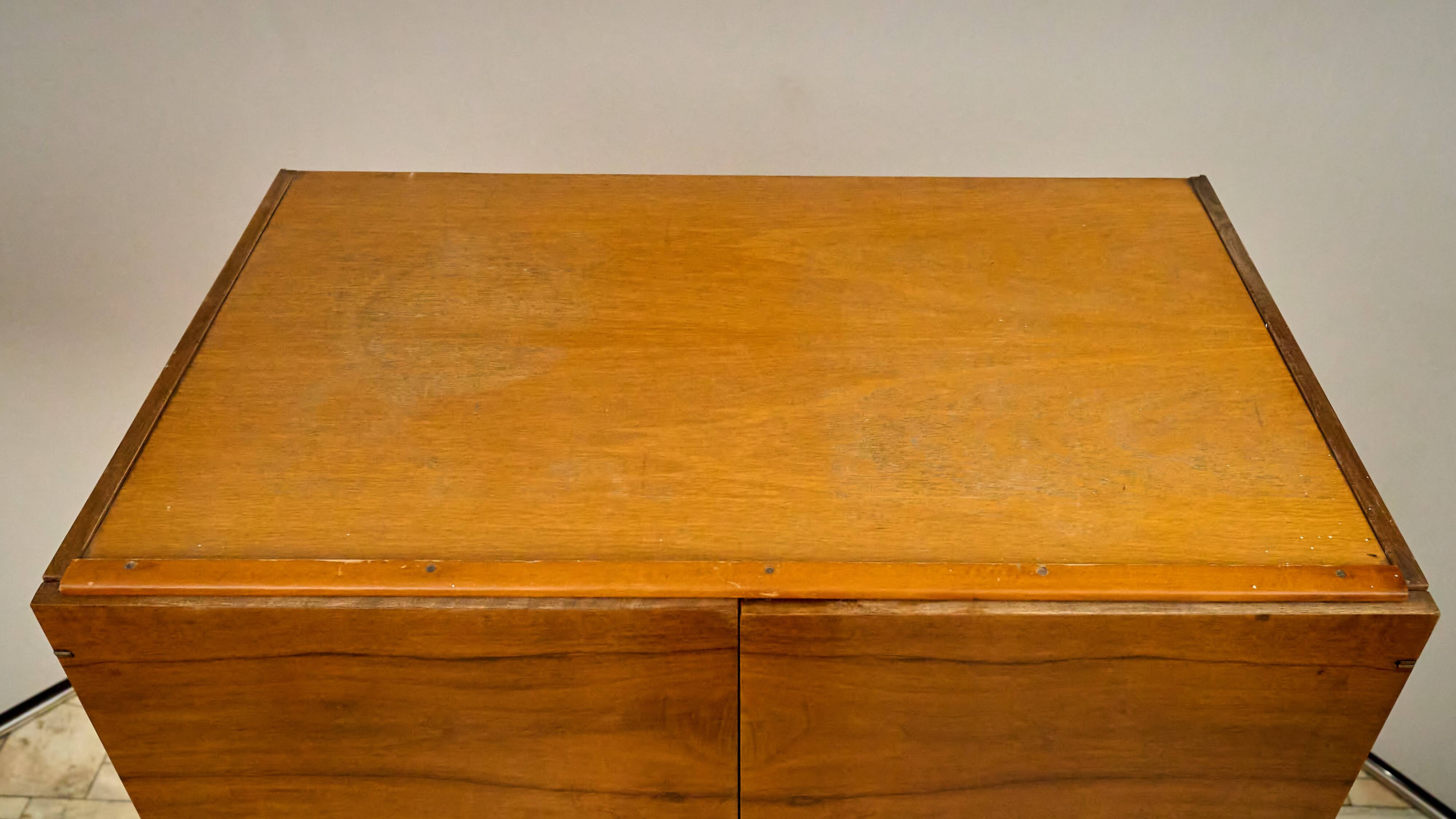 Vintage Wardrobe 1964 UP-Závody Czechoslovakia