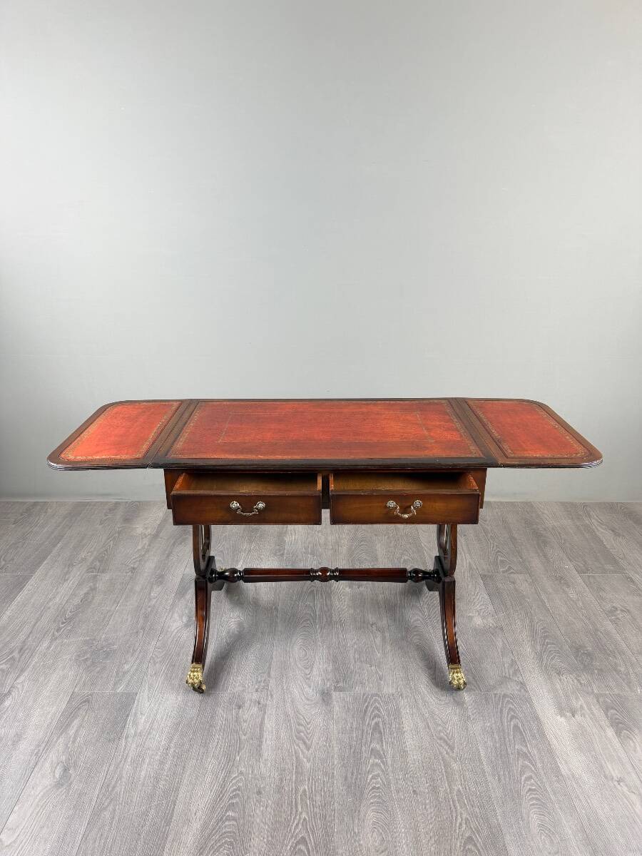 Table à jeux, bureau de style Empire en acajou, XIXe Siècle