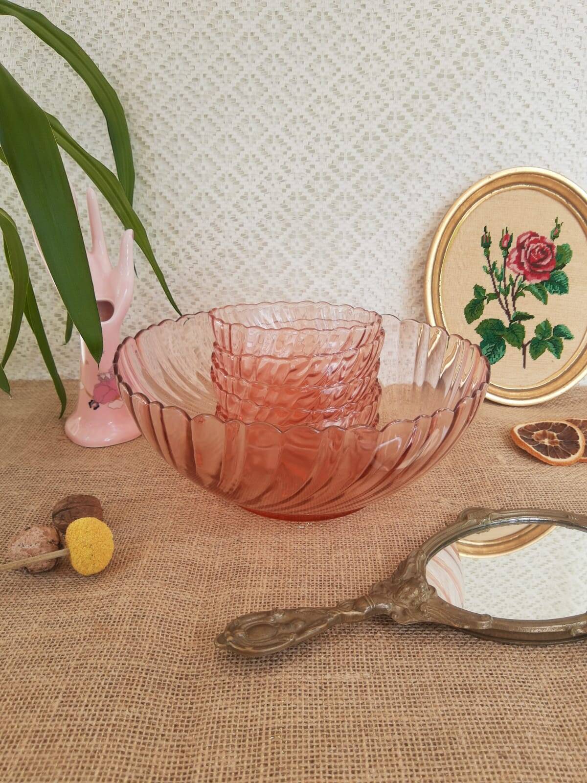 Set of salad bowls and 6 twisted glass bowls Rosaline Arcoroc vintage