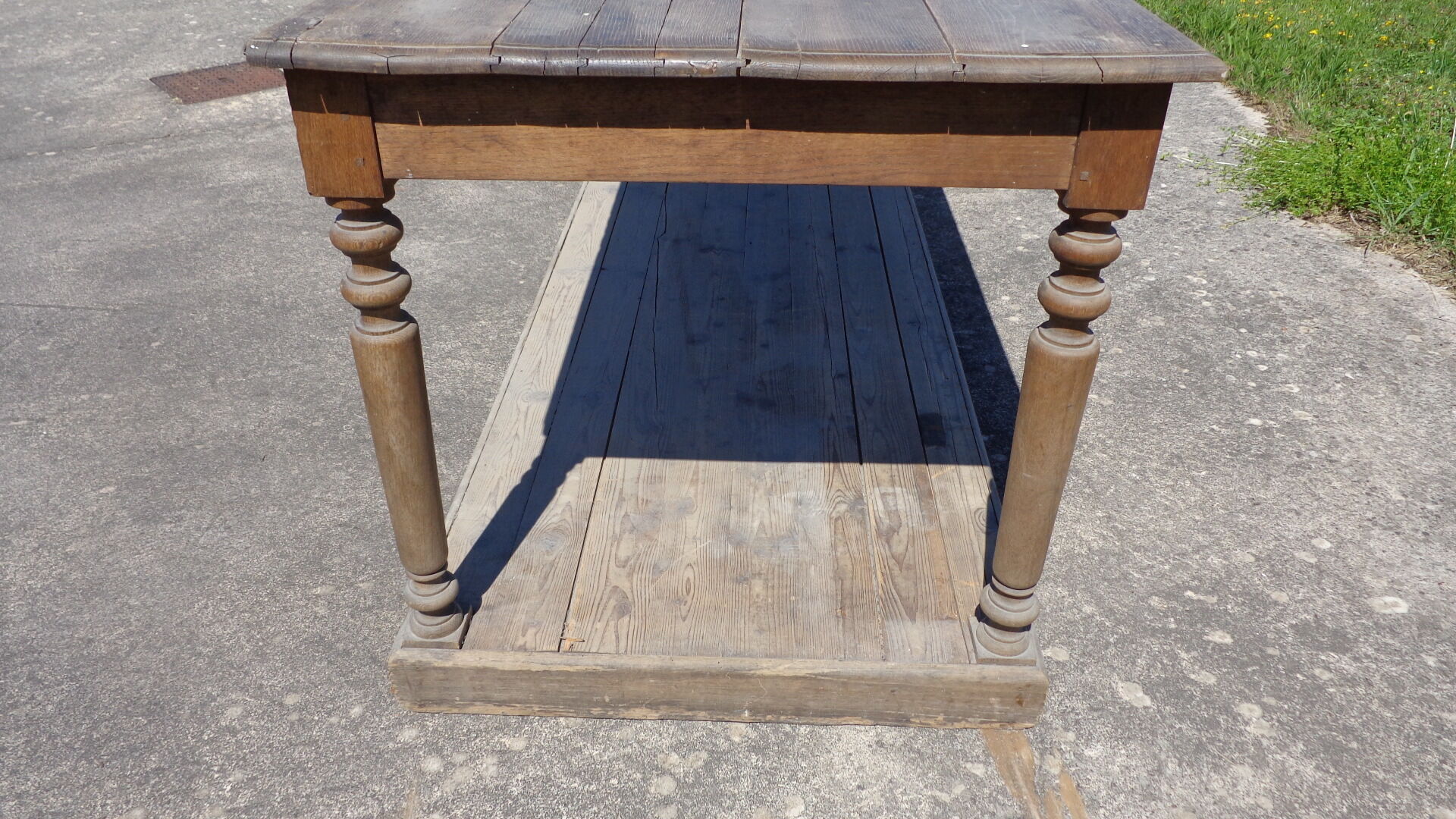 Oak draper table