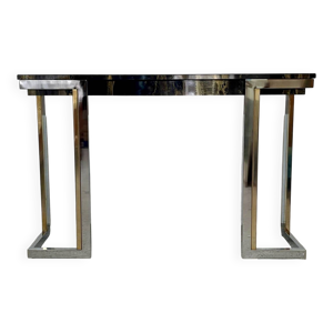 Console attribuée à