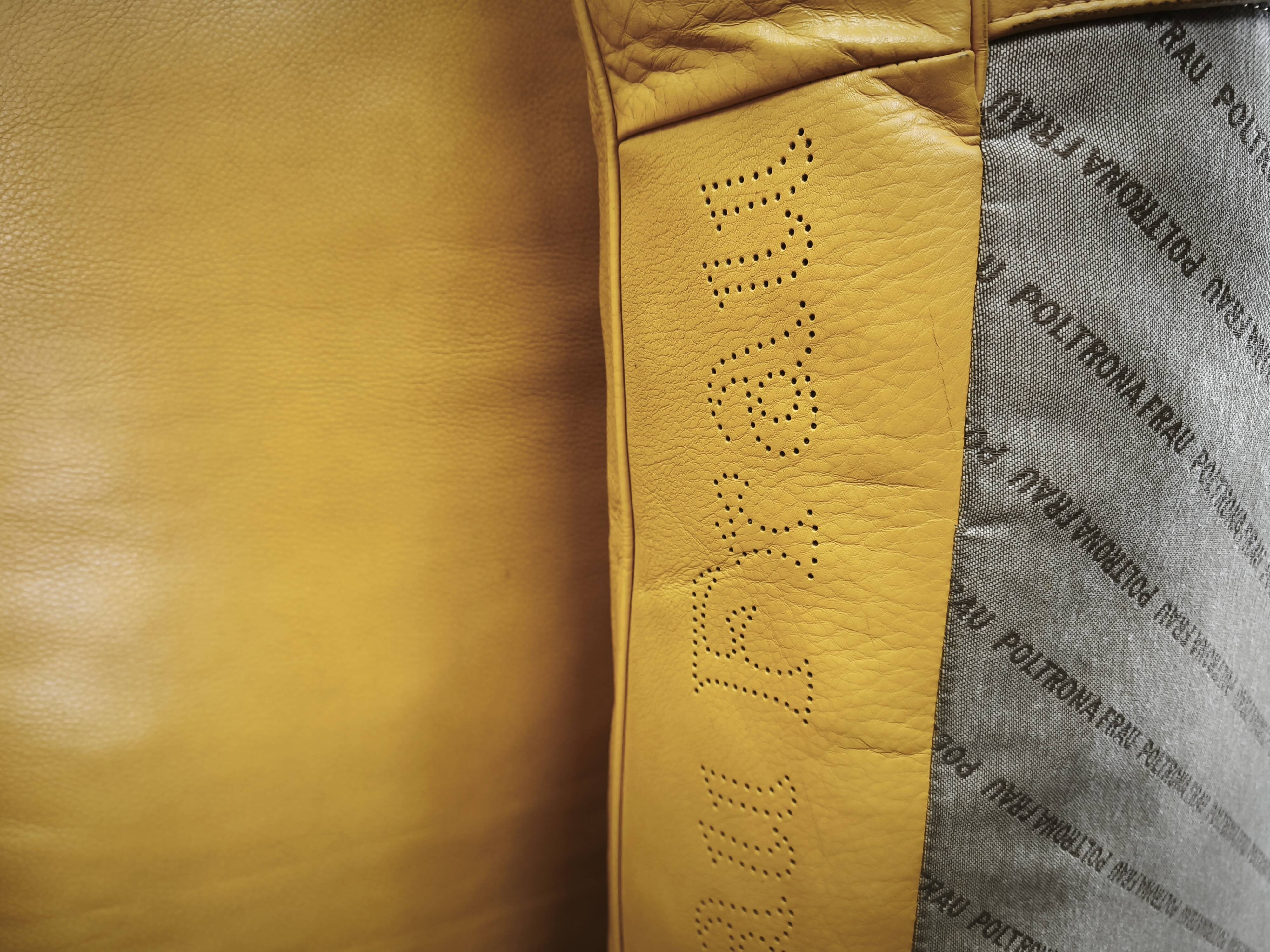 Pair of Poltrona Frau George Leather Sofas, Italy, 1992