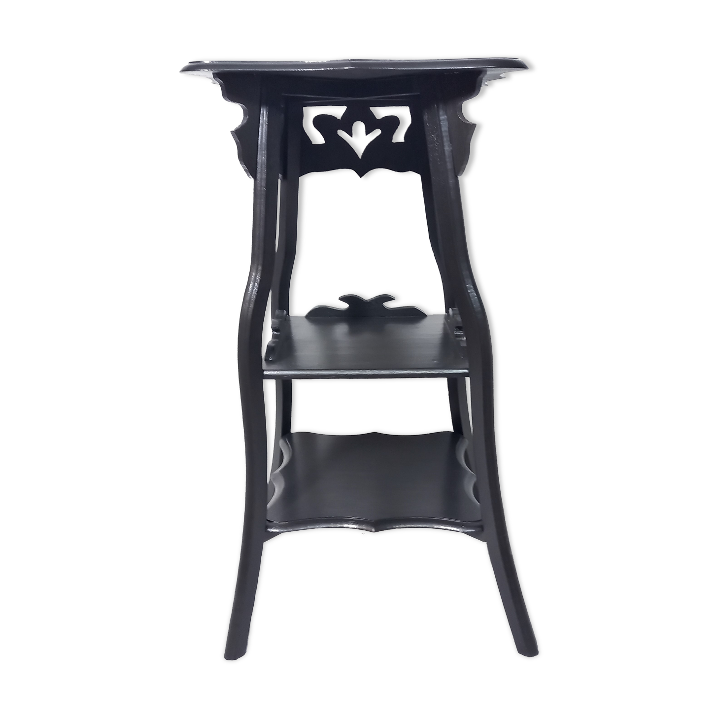 Art nouveau fifth wheel with three levels in black