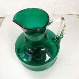 Pichet en verre soufflé vert vintage