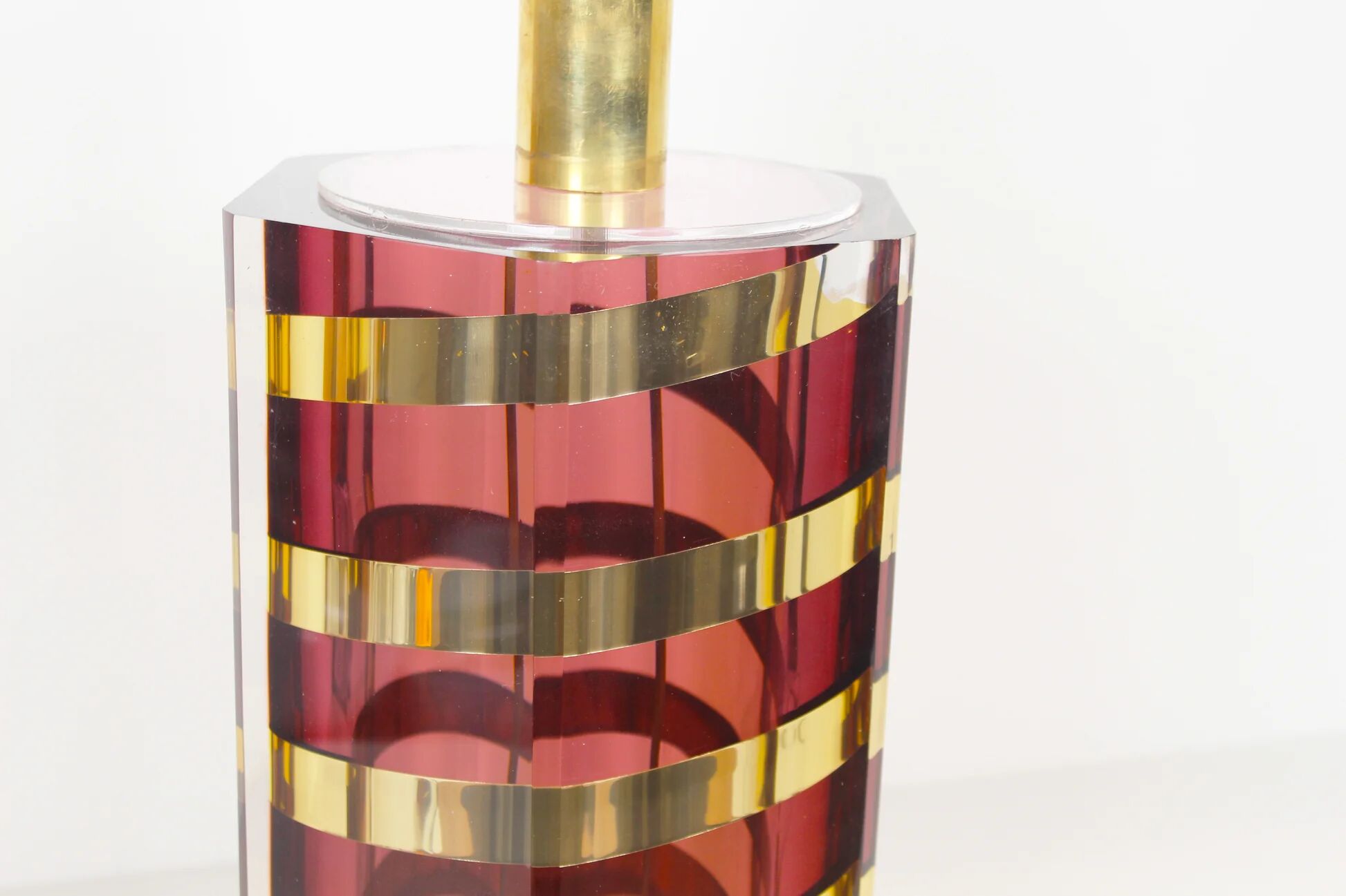 Large Italian lucite table lamp by Romeo Rega