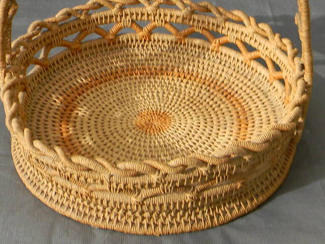Round basket old braided.