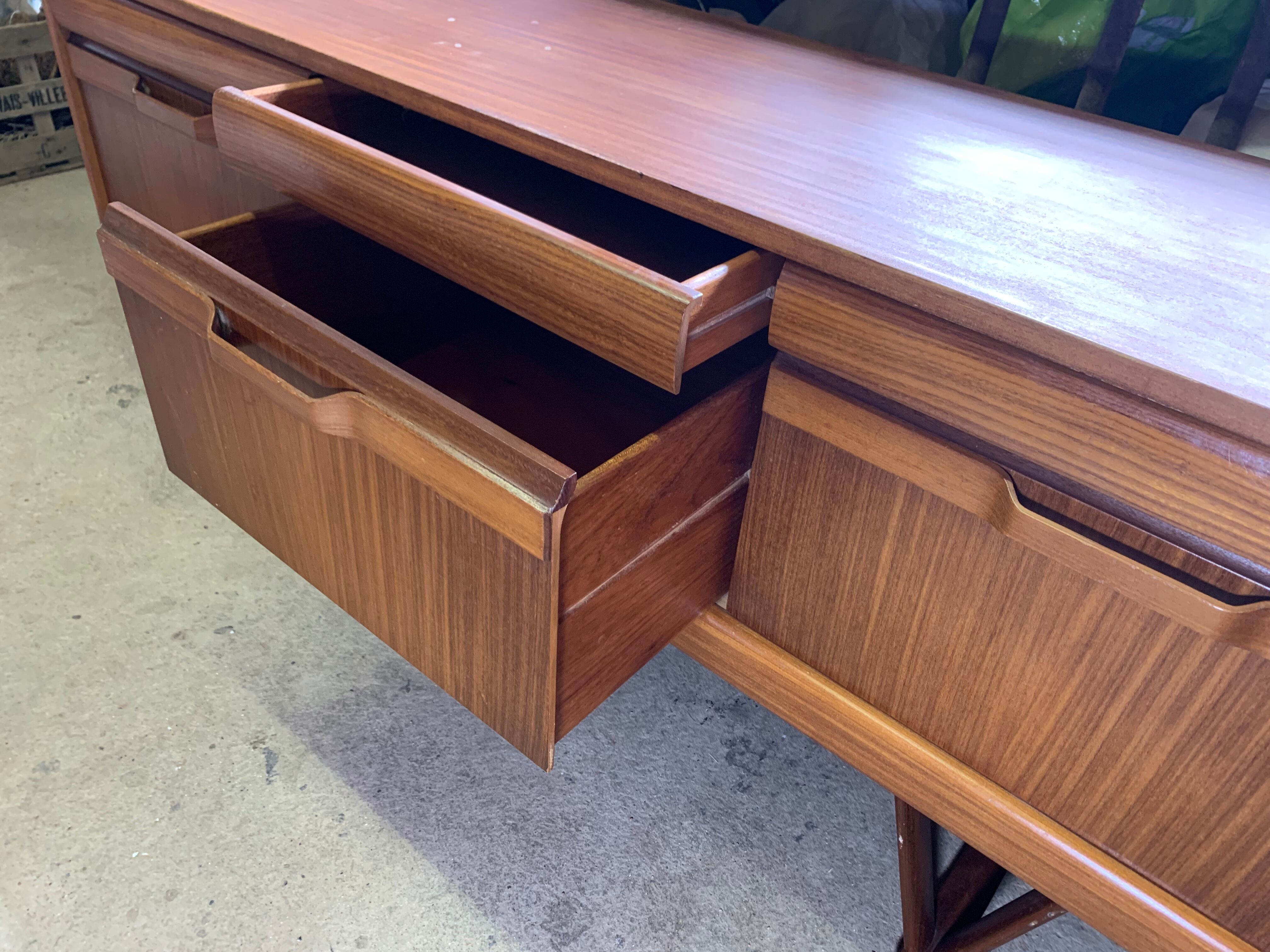 Scandinavian style siedboard