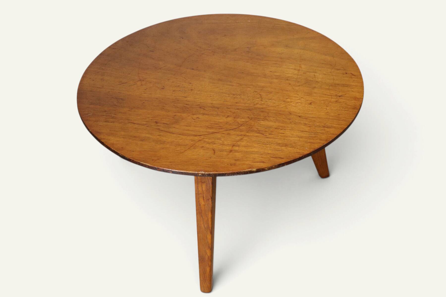 Tripod coffee table in oak, 1950s.