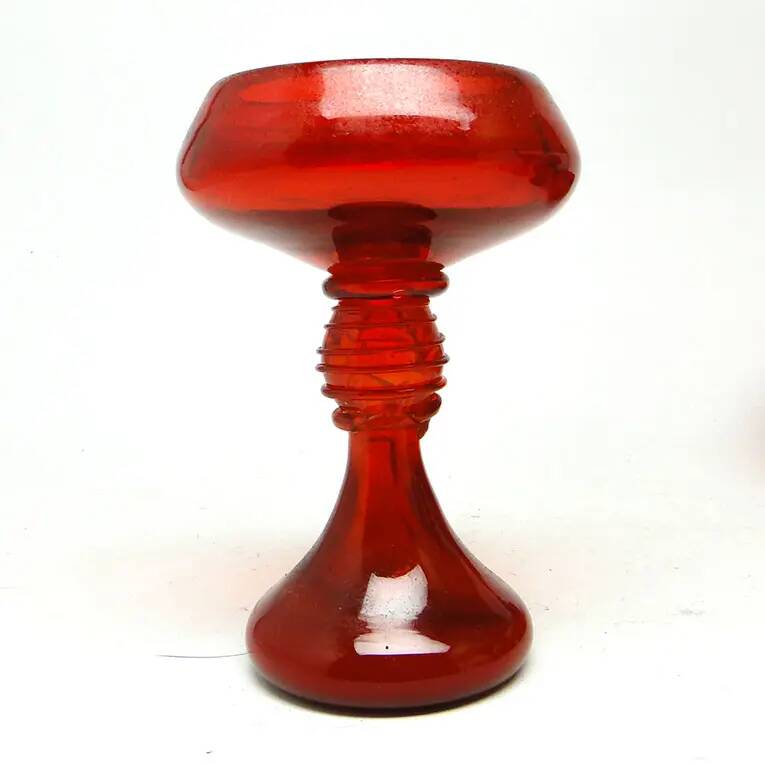 Vase, modernism, red glass, designed by J. Słuczan-Orkusz, Poland, 1970s