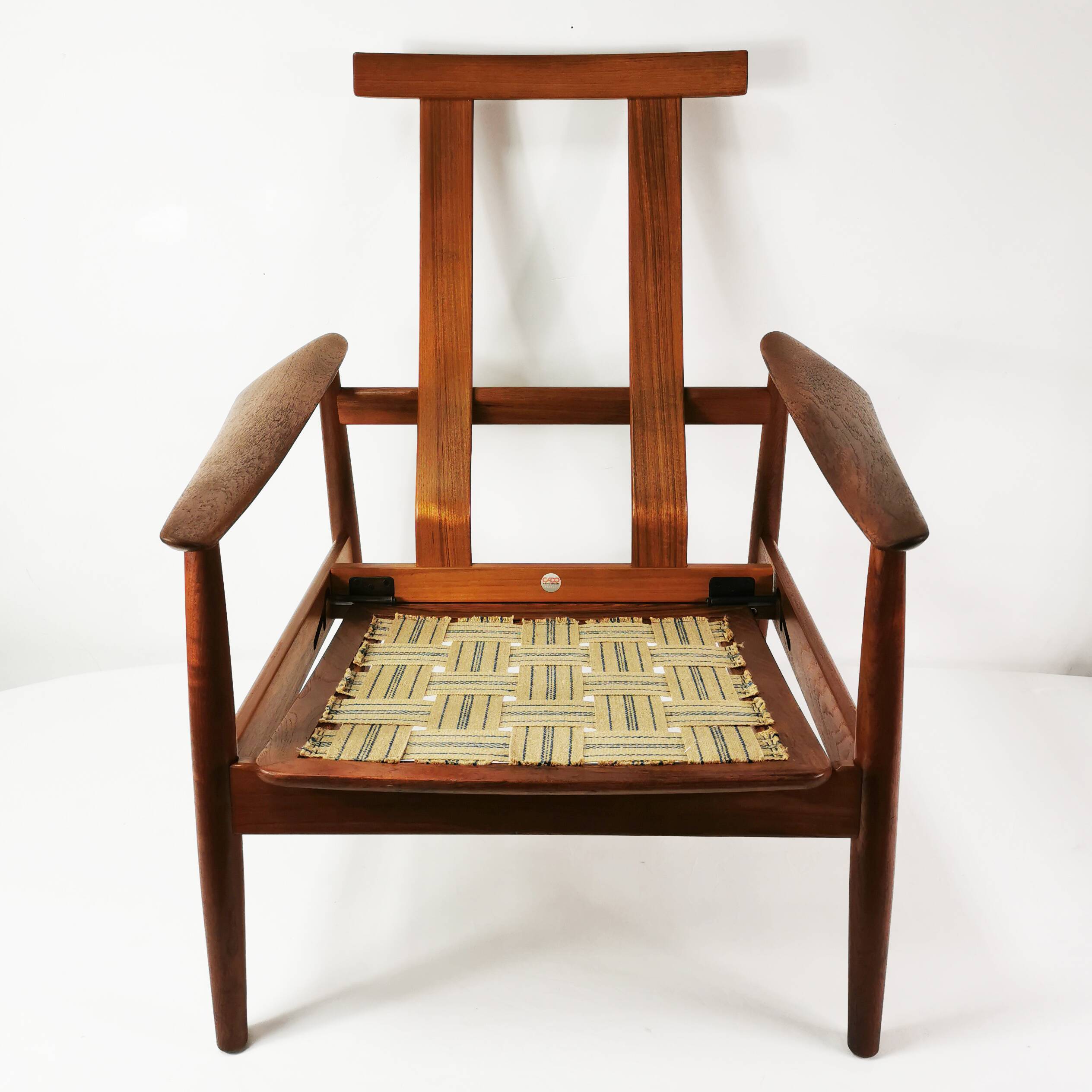 Modernist designer armchair, Cado, designed by Arne Vodder, Denmark, 1960s.