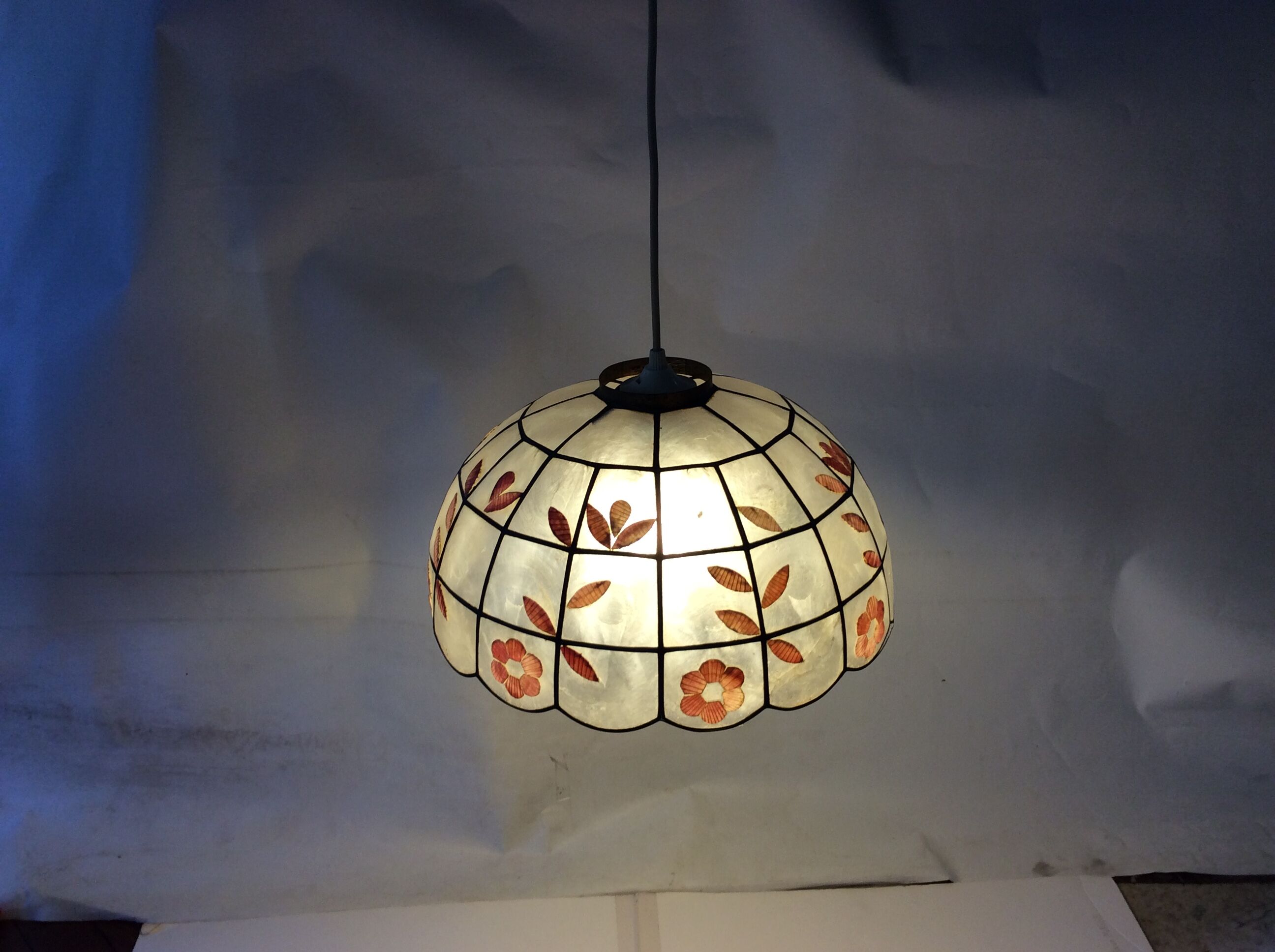 Suspension en nacre vintage