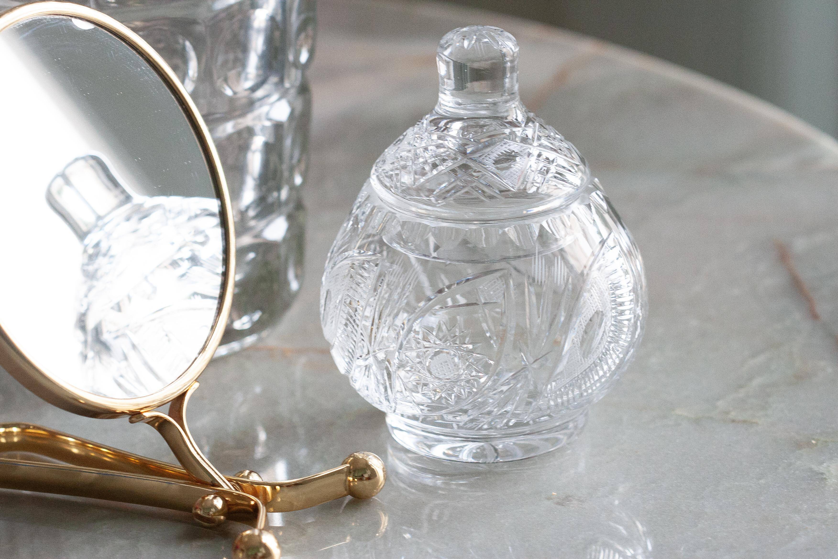 Vintage sugar bowl in crystal and clear glass, Italy, 1960s.