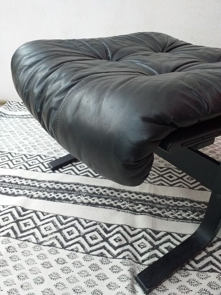 Ottoman Siesta by Ingmar Relling