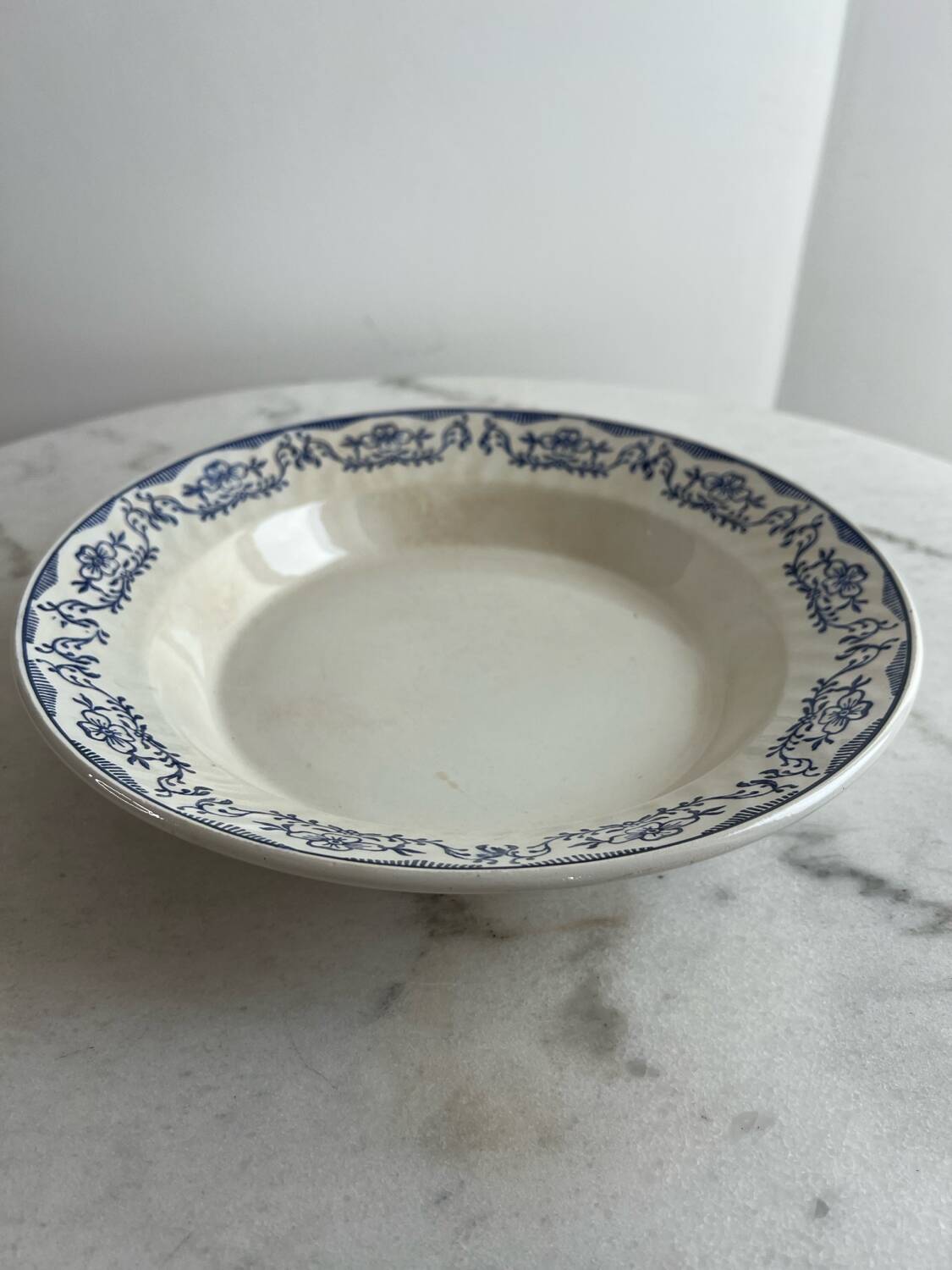 Large St Amand salad bowl