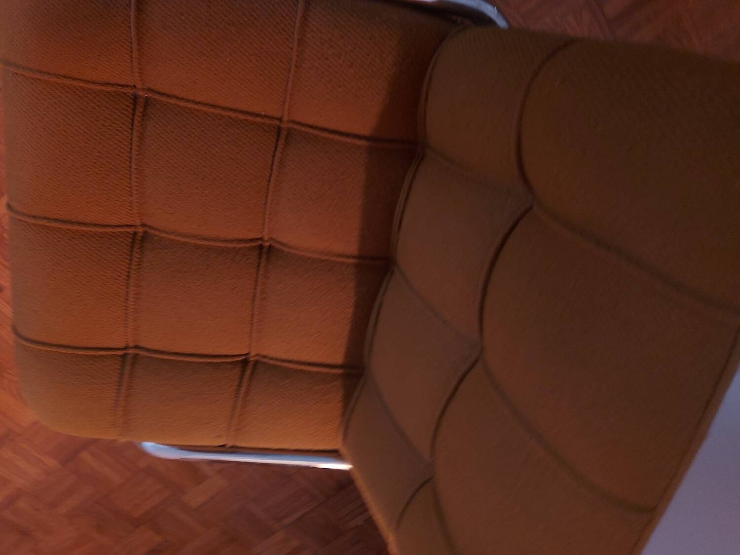 2  fauteuils par Yves Christin pour Airborne
