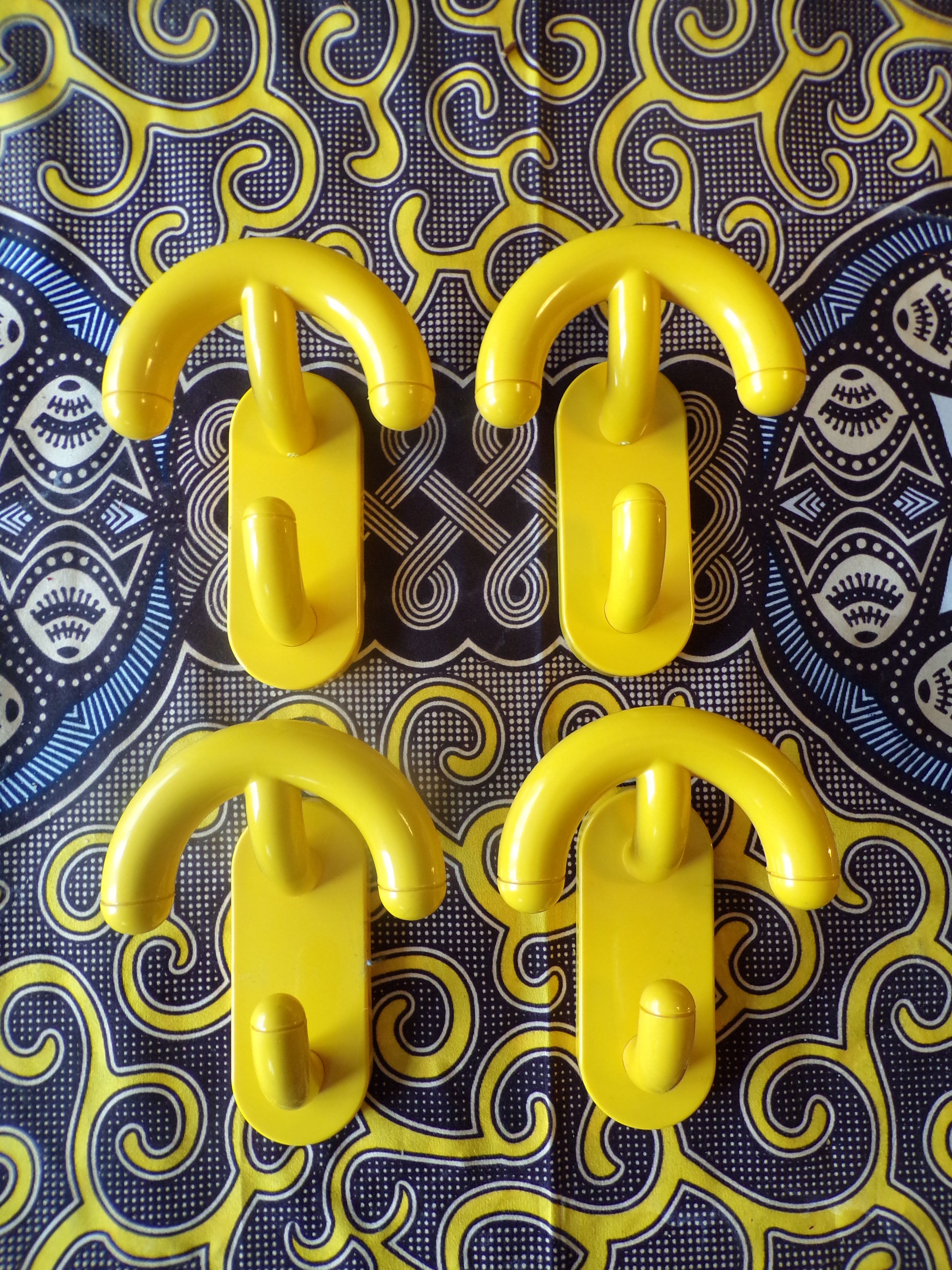 Set 4 hooks Arco by Luigi Caramella for Con&con