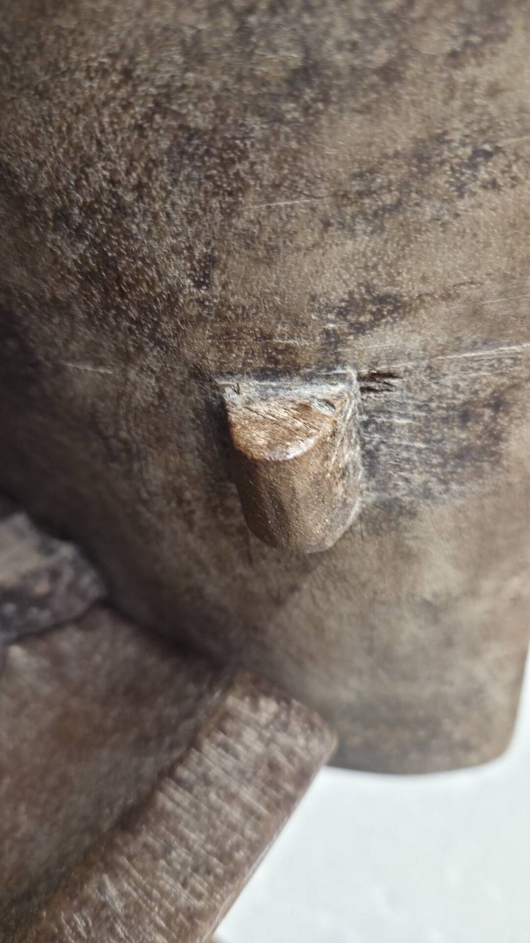 Paire de tabourets africains en bois sculpté  art tribal