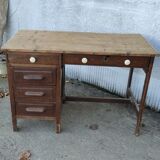 Children's desk