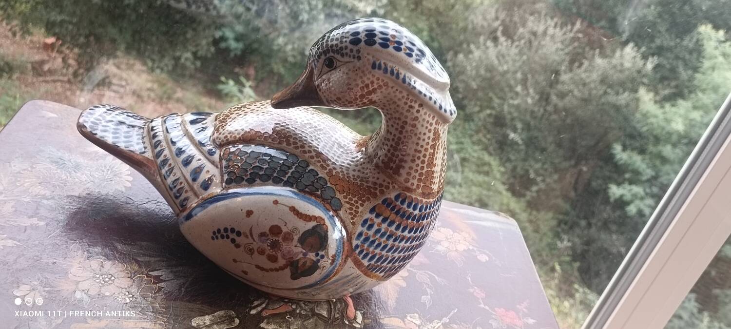 Ceramic signed duck in glazed stoneware, vintage 1960.