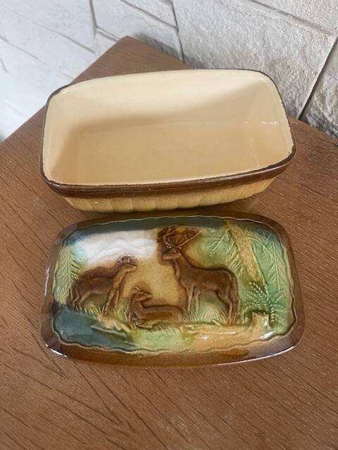 Gien earthenware butter dish slash country decor: deer, deer, forest