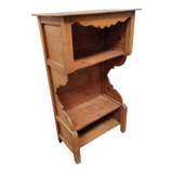 Small shelving unit