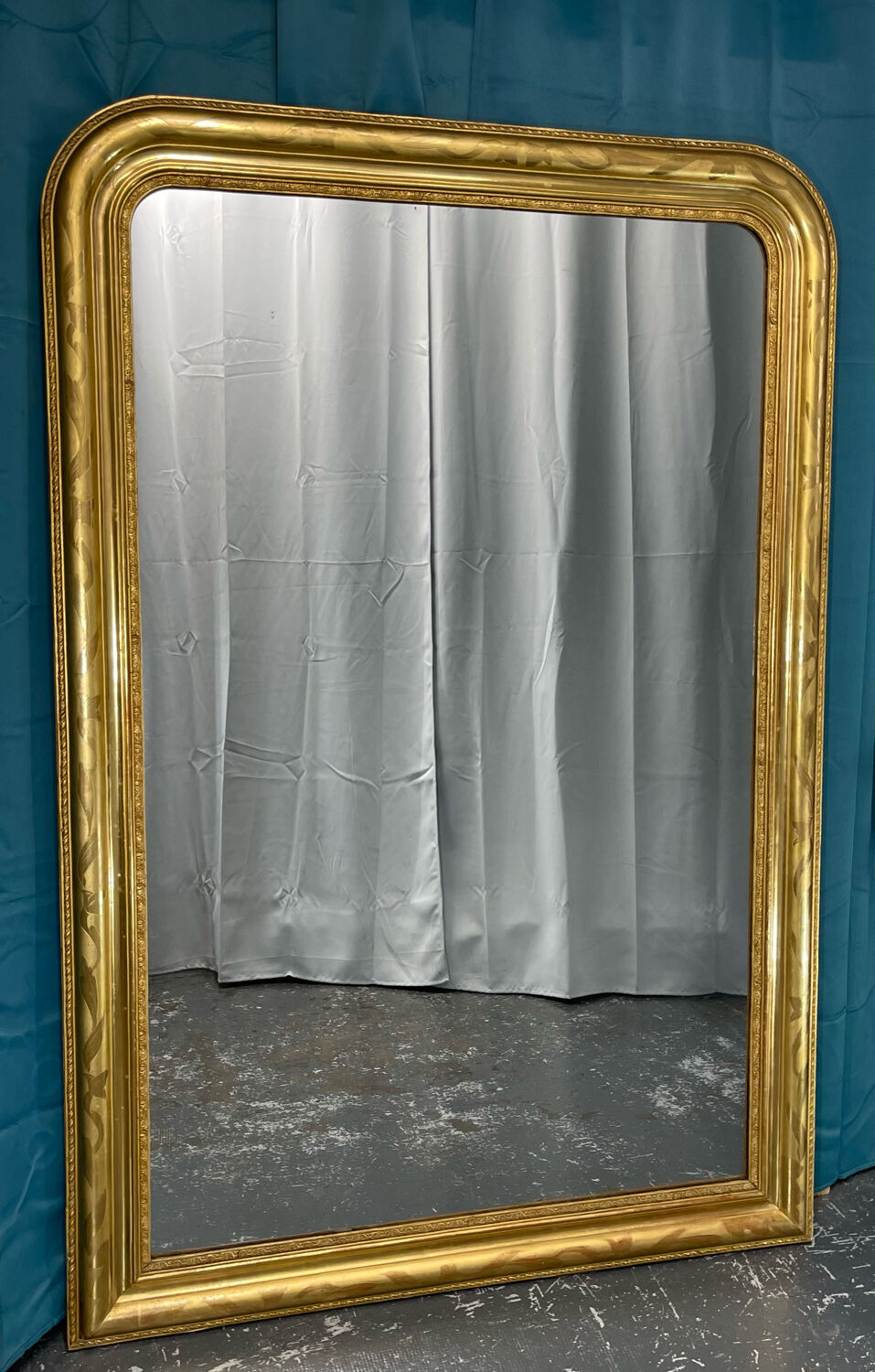 Louis-philippe mirror 167 x 112 cm