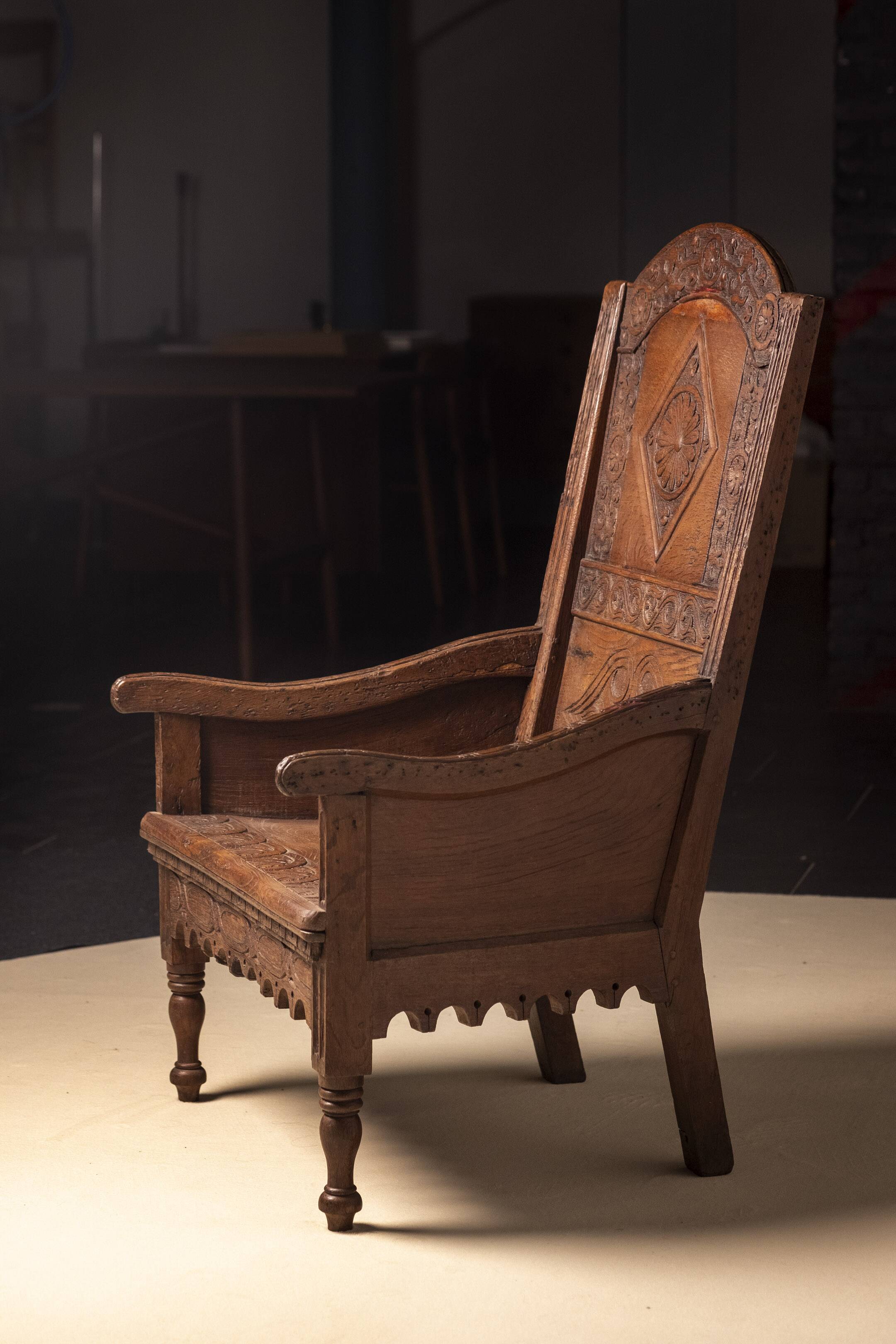 Early 19th Century Oak Wainscot Chair