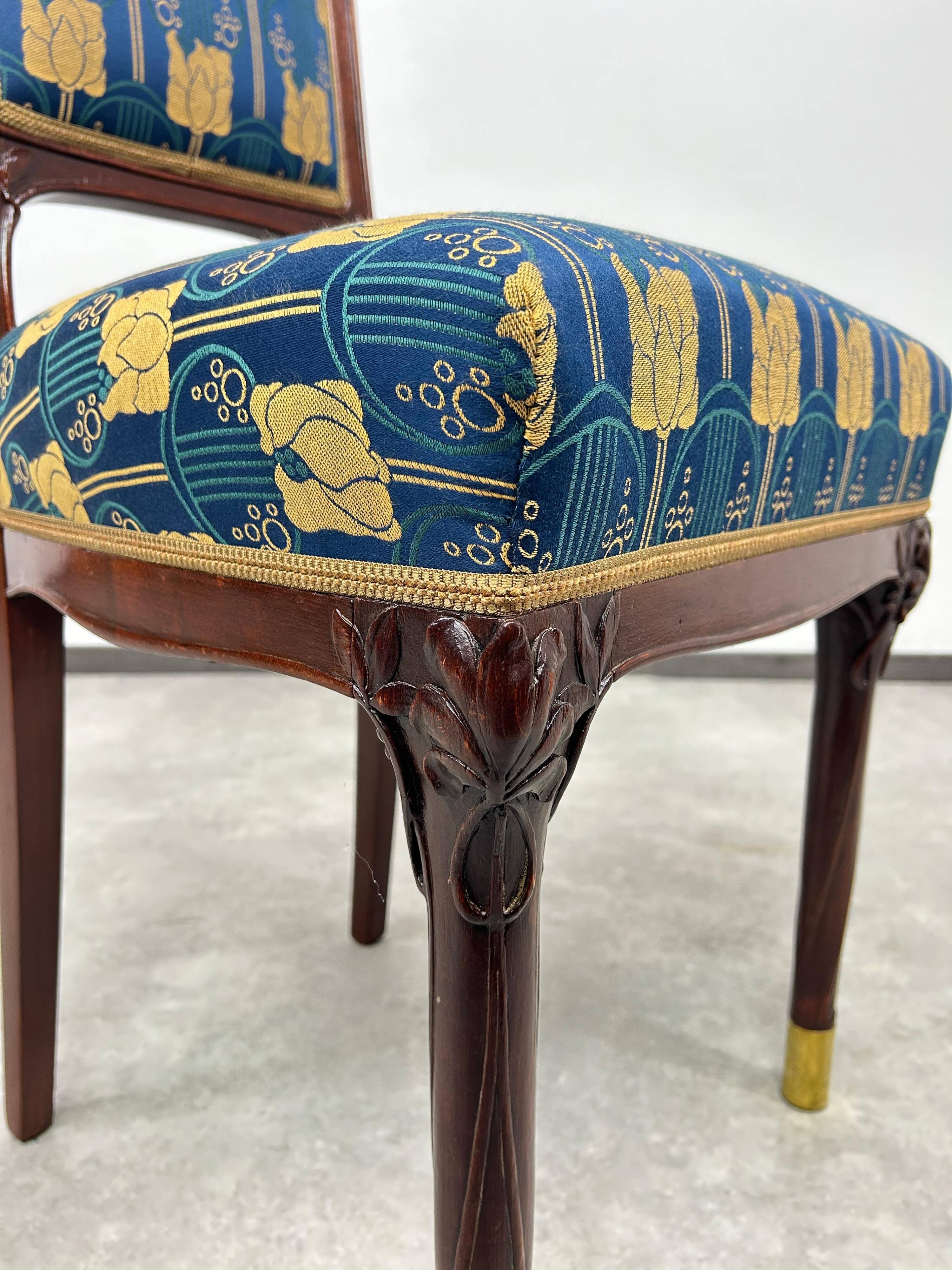 Art Nouveau chair