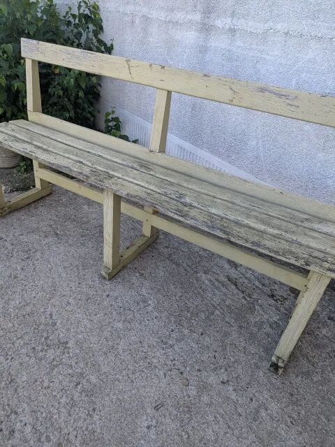 Garden bench