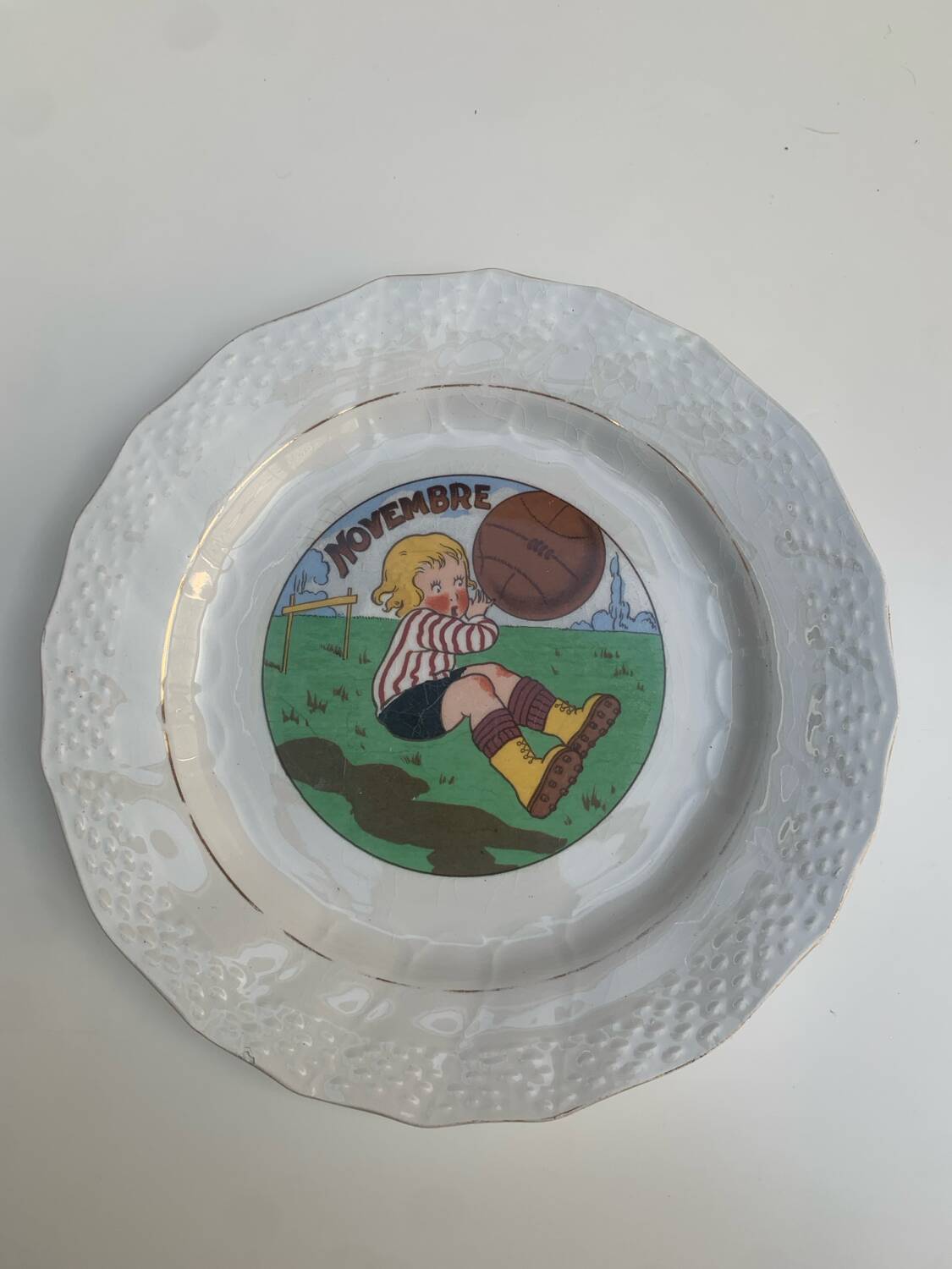 Series 12 months of the year and its dish Moulins des loups Hamage