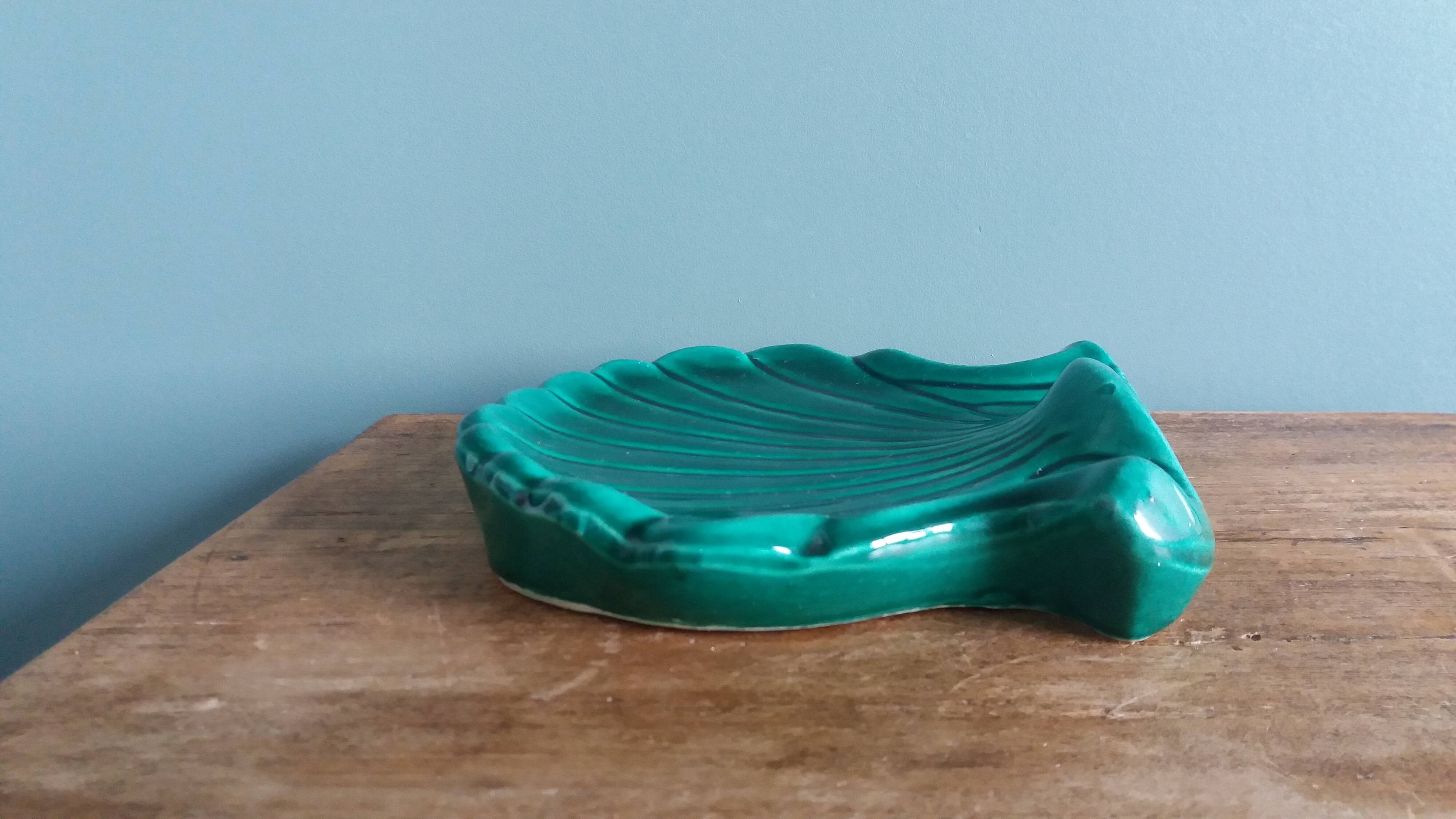 Coquillage coupelle vide poche vert émeraude