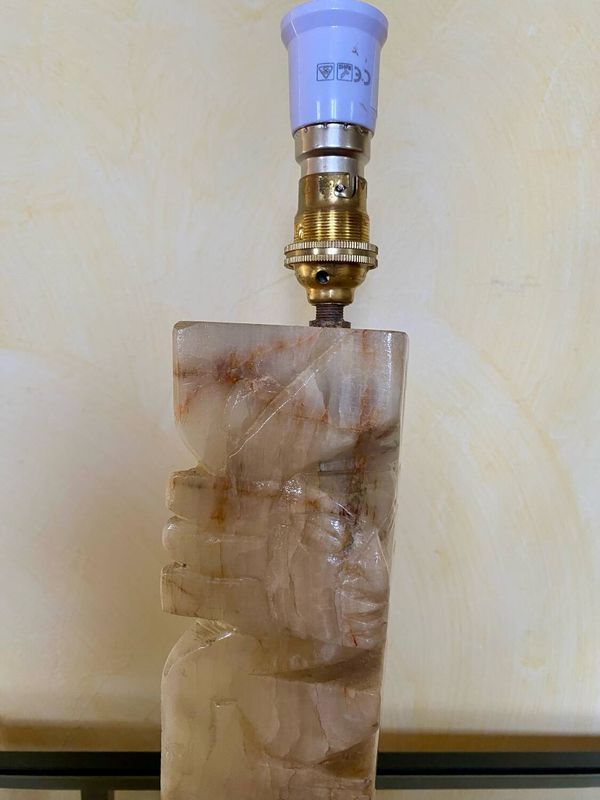 Lampe en onyx sculpté – Style précolombien / aztèque – Vintage