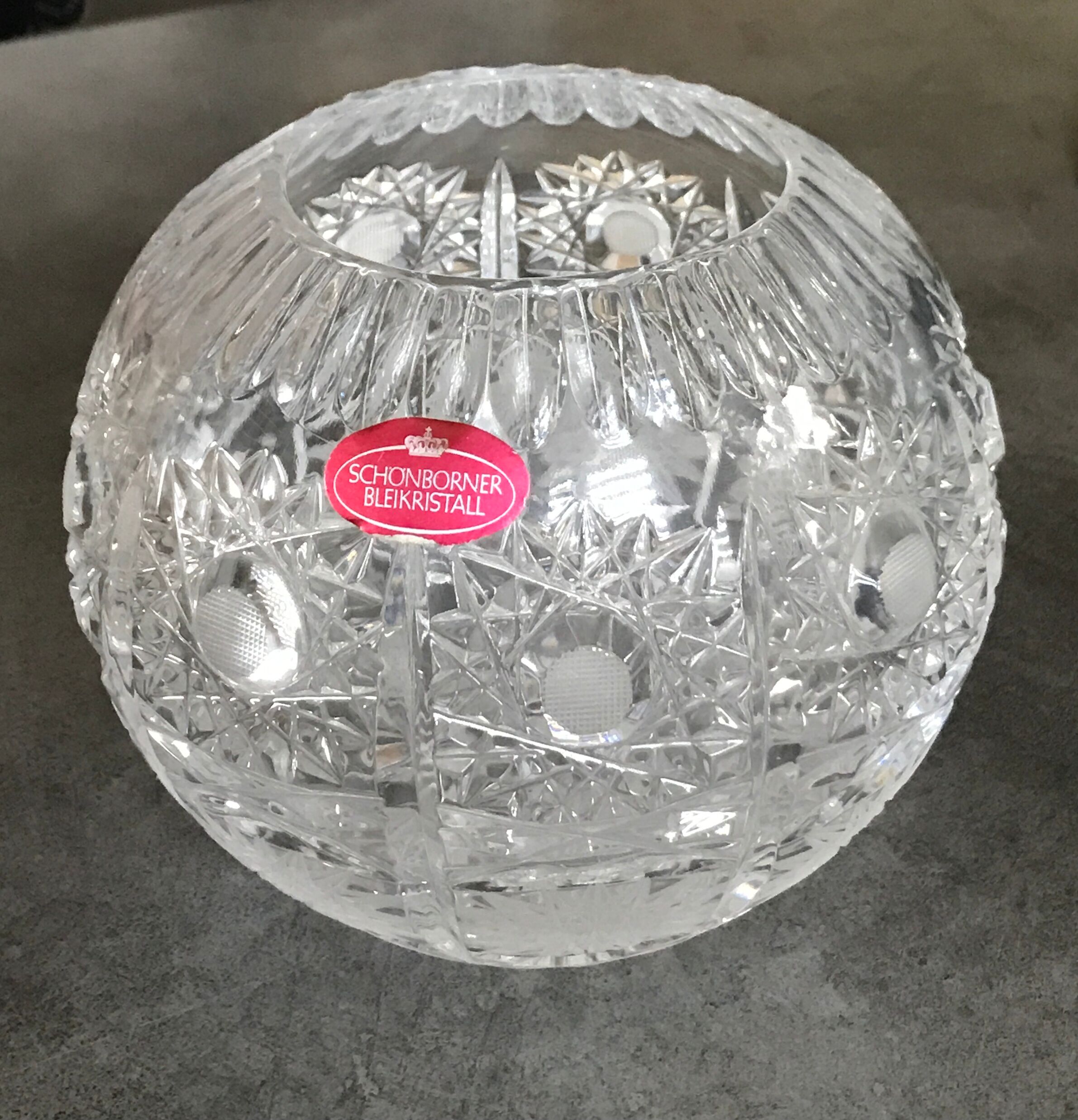 Vase crystal ball schonborner bleikristall germany floral motifs