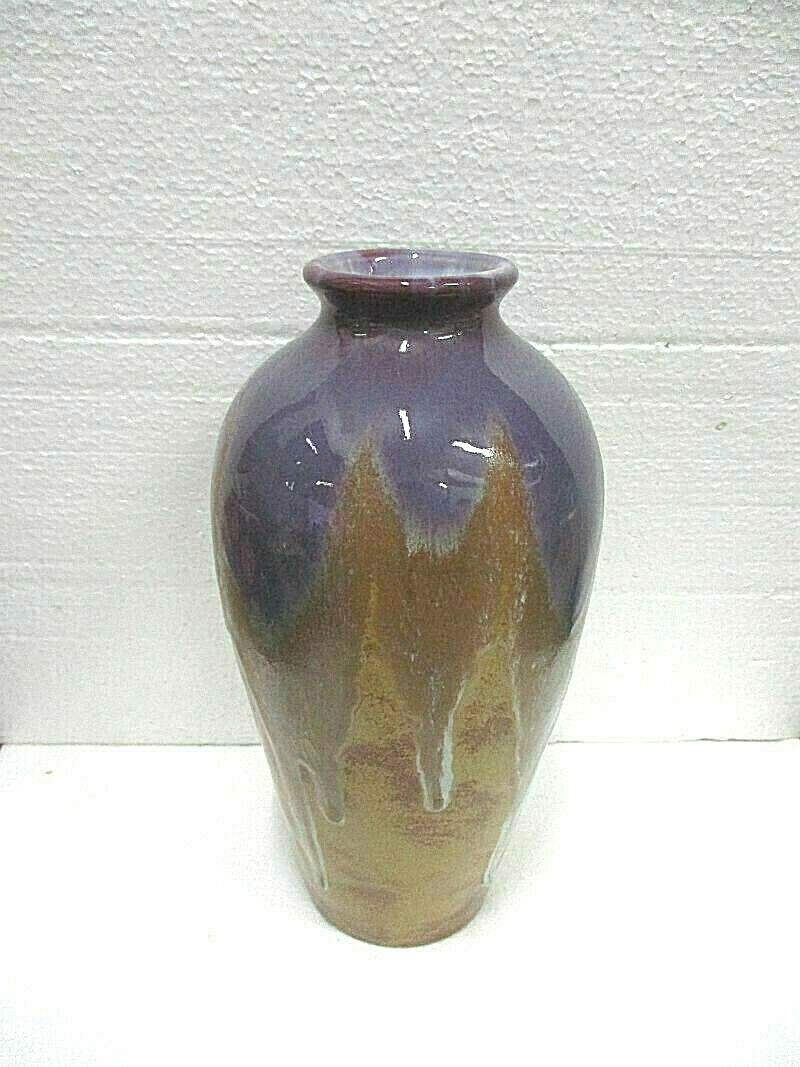 Enamelled sandstone ovoid vase