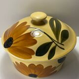 Ensemble Soupière Saucière et Ravier en faïence de Gien collection Tournesol
