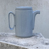 Théière ancienne en céramique moucheté