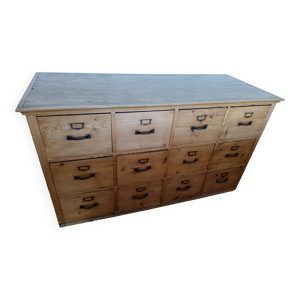 meuble en sapin de métier