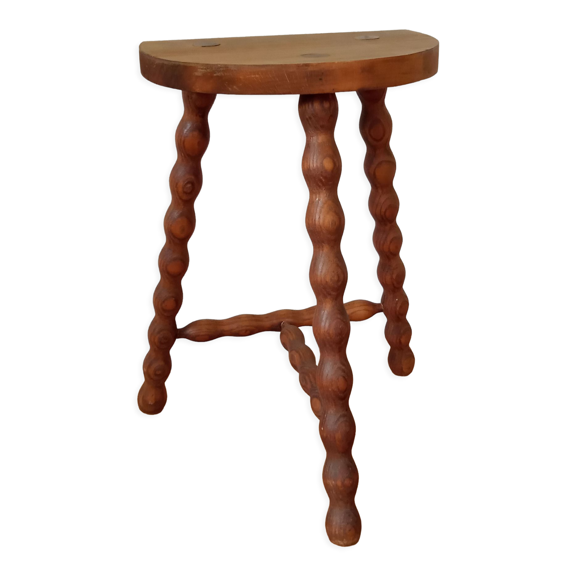 Stool tripod beaded feet