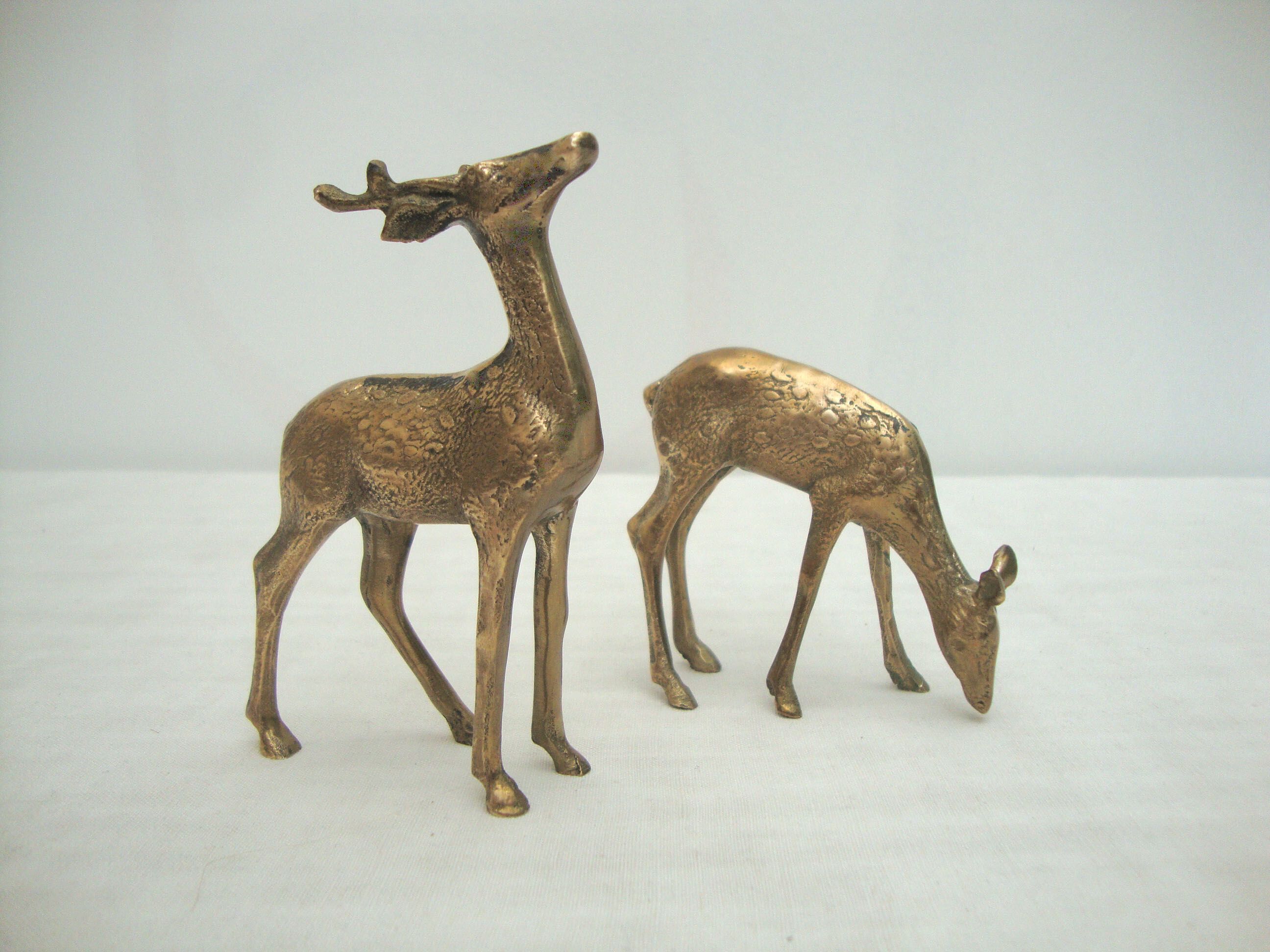 Duo doe and brass deer
