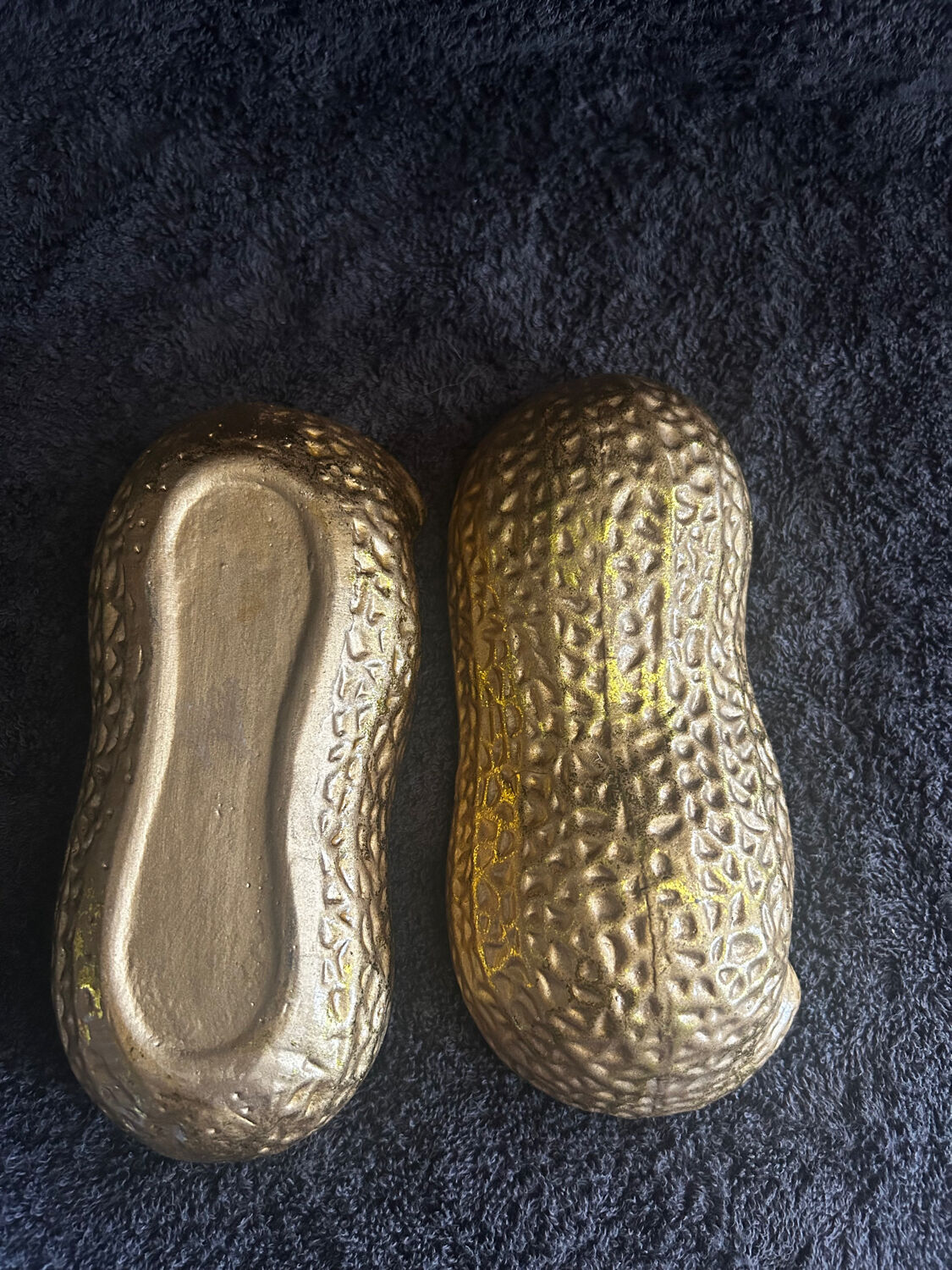 Vintage 1960s-70s ceramic peanut box