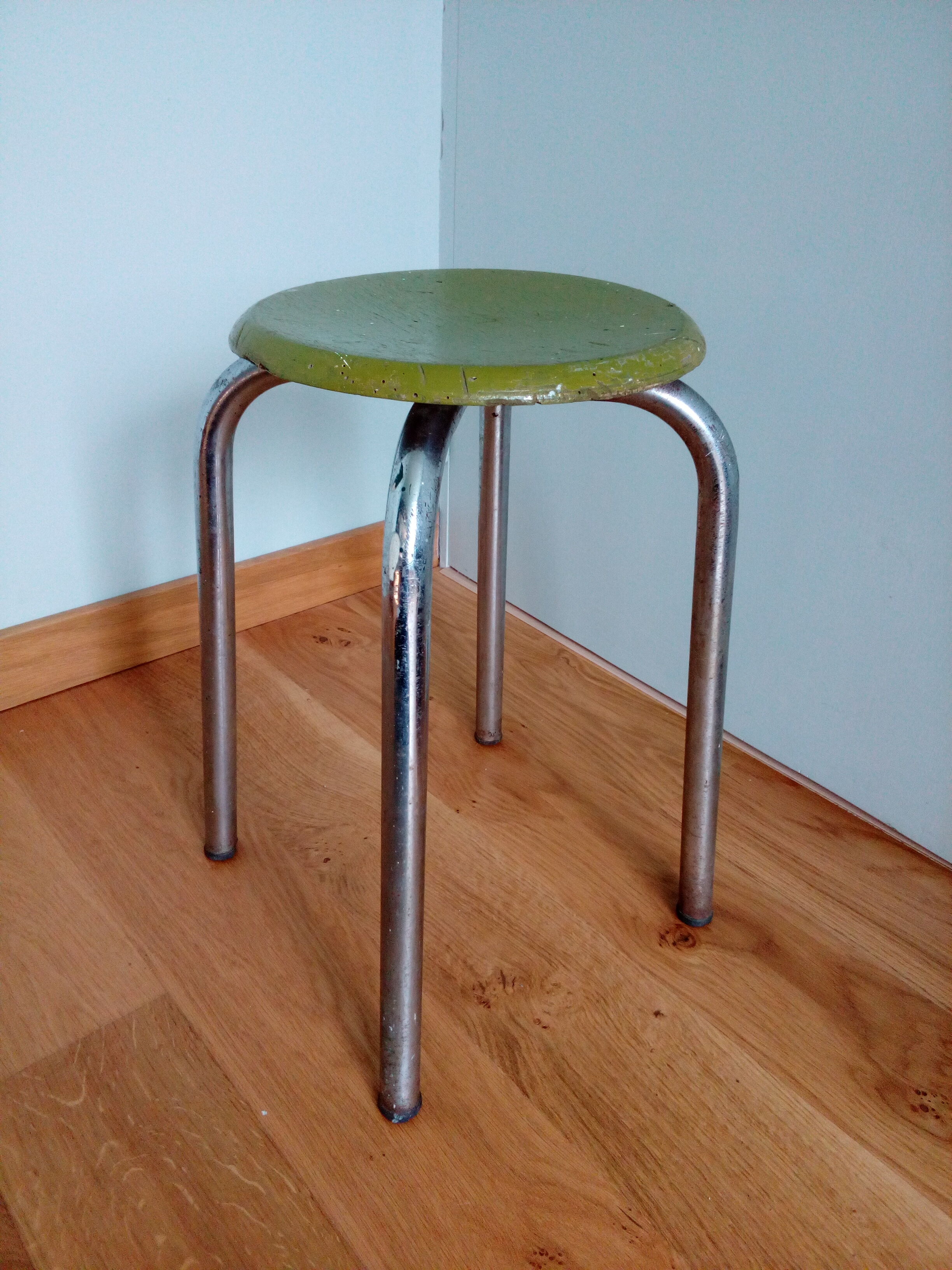 Tabouret métal chromé et bois