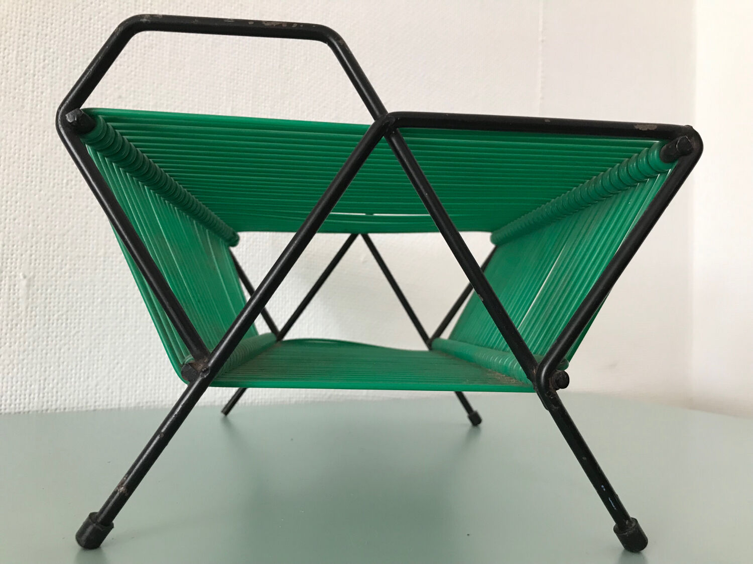 Vinyl rack scoubidou vintage