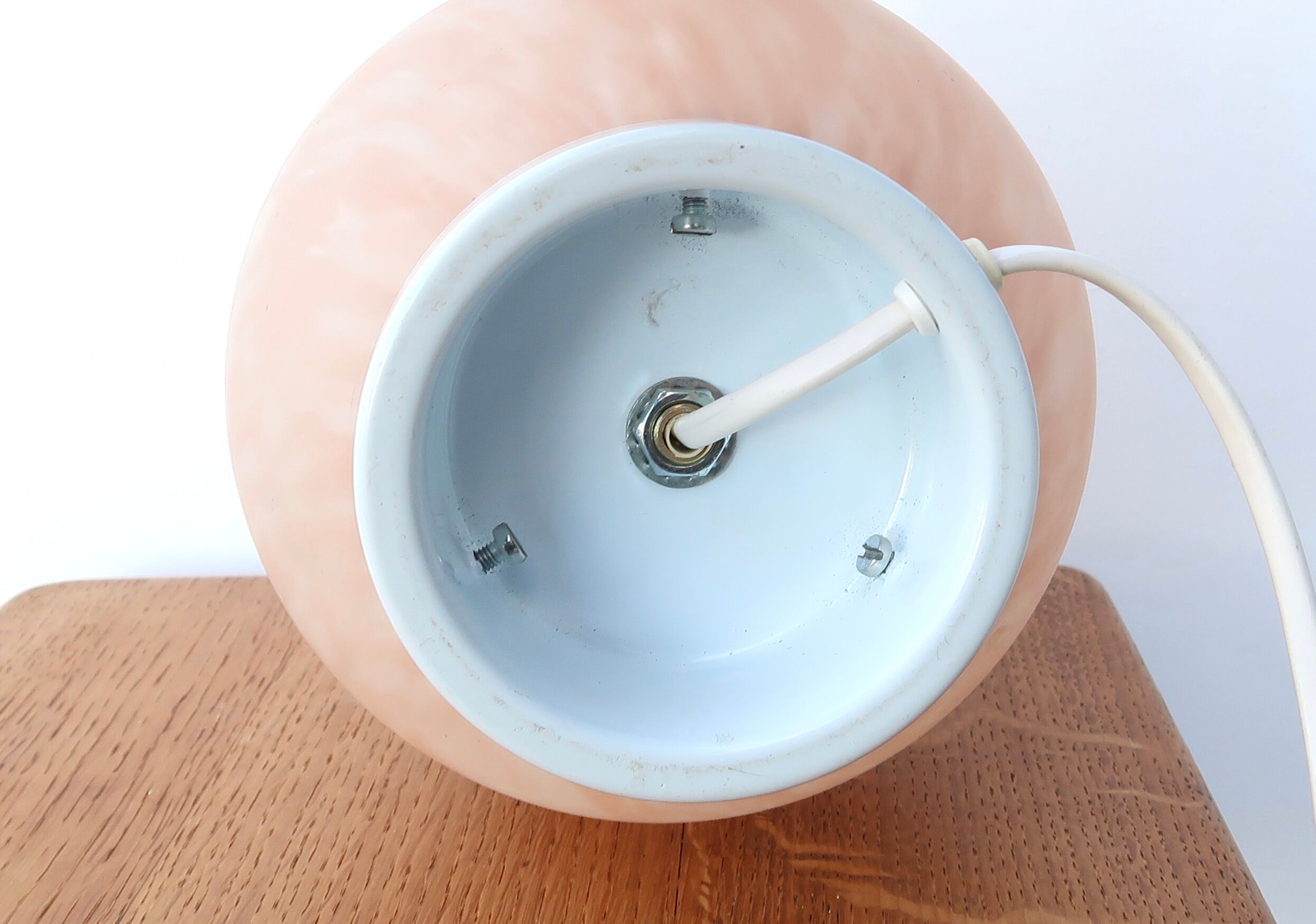 Pale pink opaque glass egg lamp, 60s