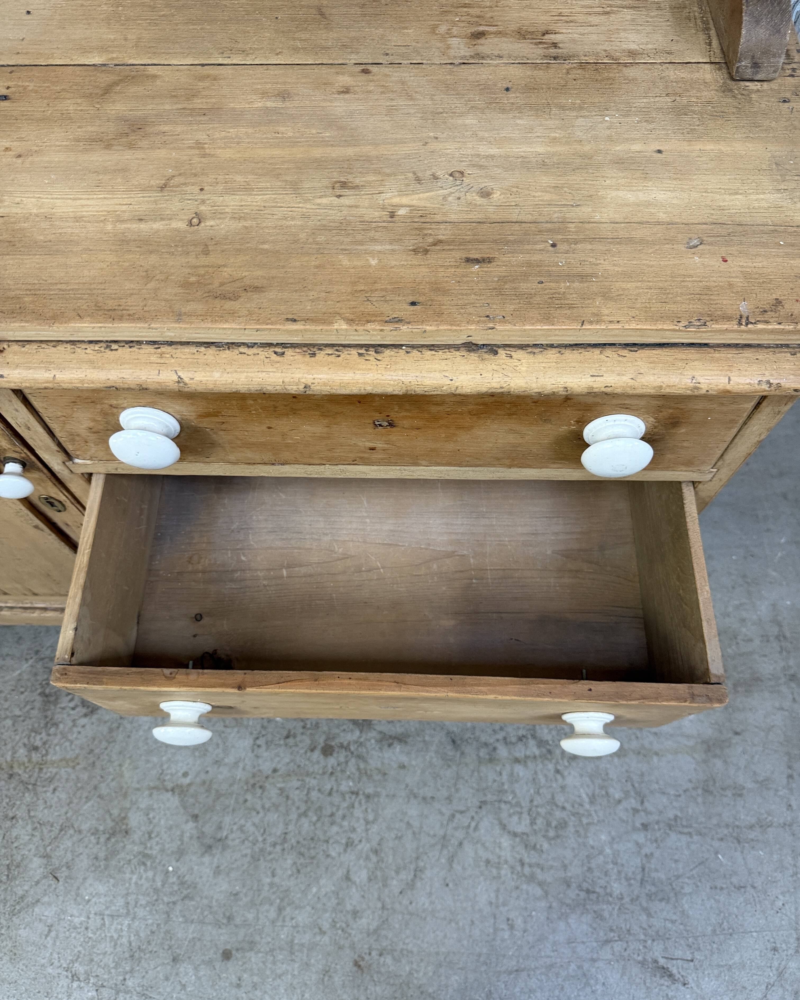 Antique English two-body buffet in solid pine (renovated)