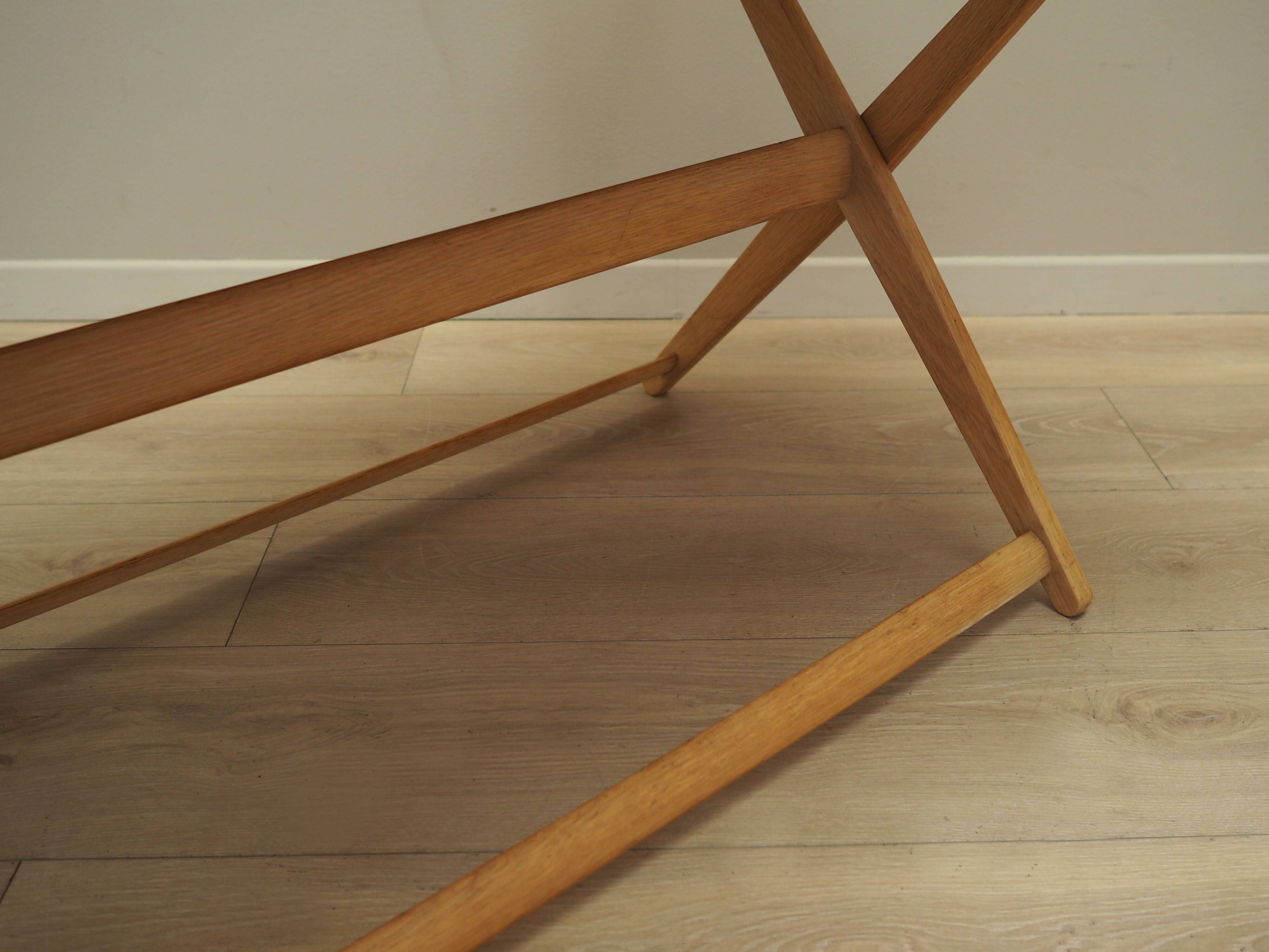 Ash coffee table, Danish design, 1970s, production: Denmark