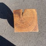 Pair of wooden end tables / stools
