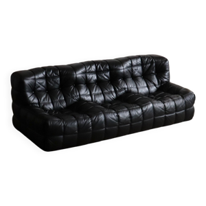 Canapé trois places Kashima en cuir noir par Michel Ducaroy pour Ligne Roset, années 1970.