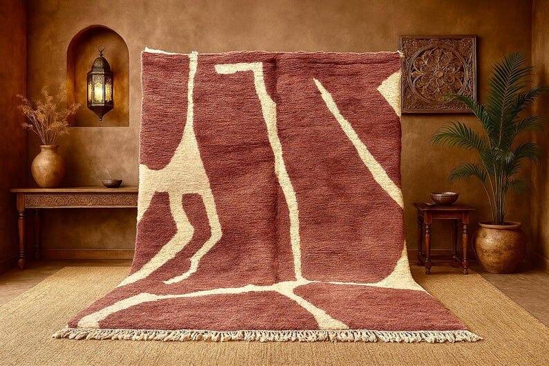 Handmade traditional beni ourain rug, size 150 x 250 cm.