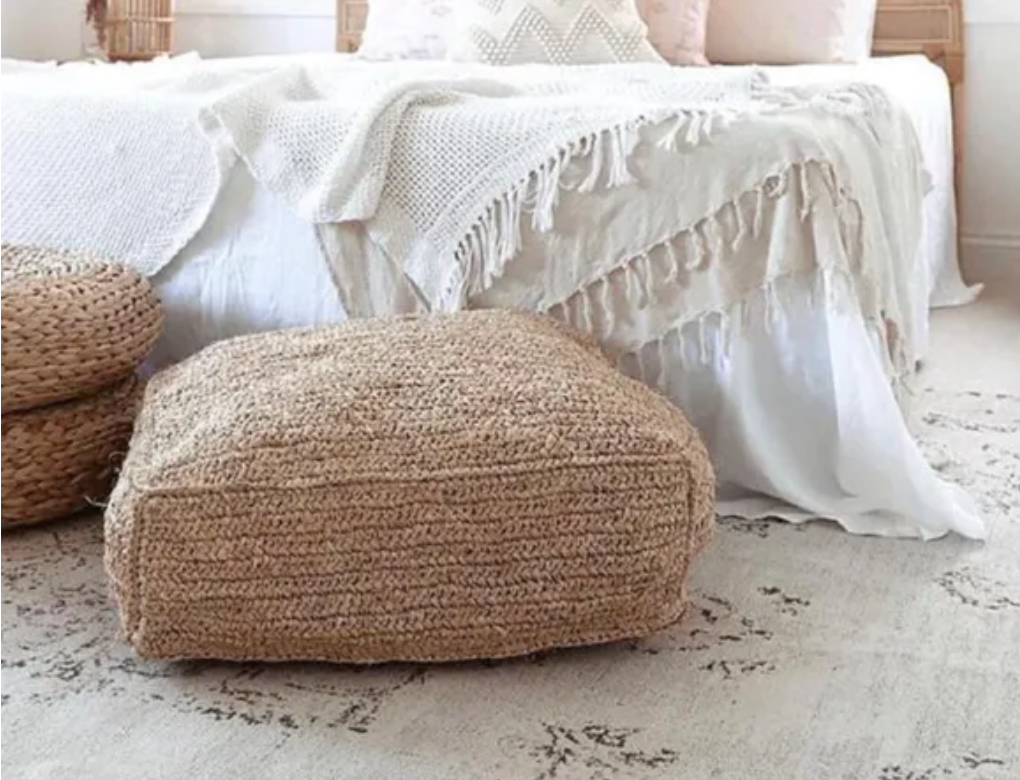Pouf square floor cushion in natural bohemian jute raffia