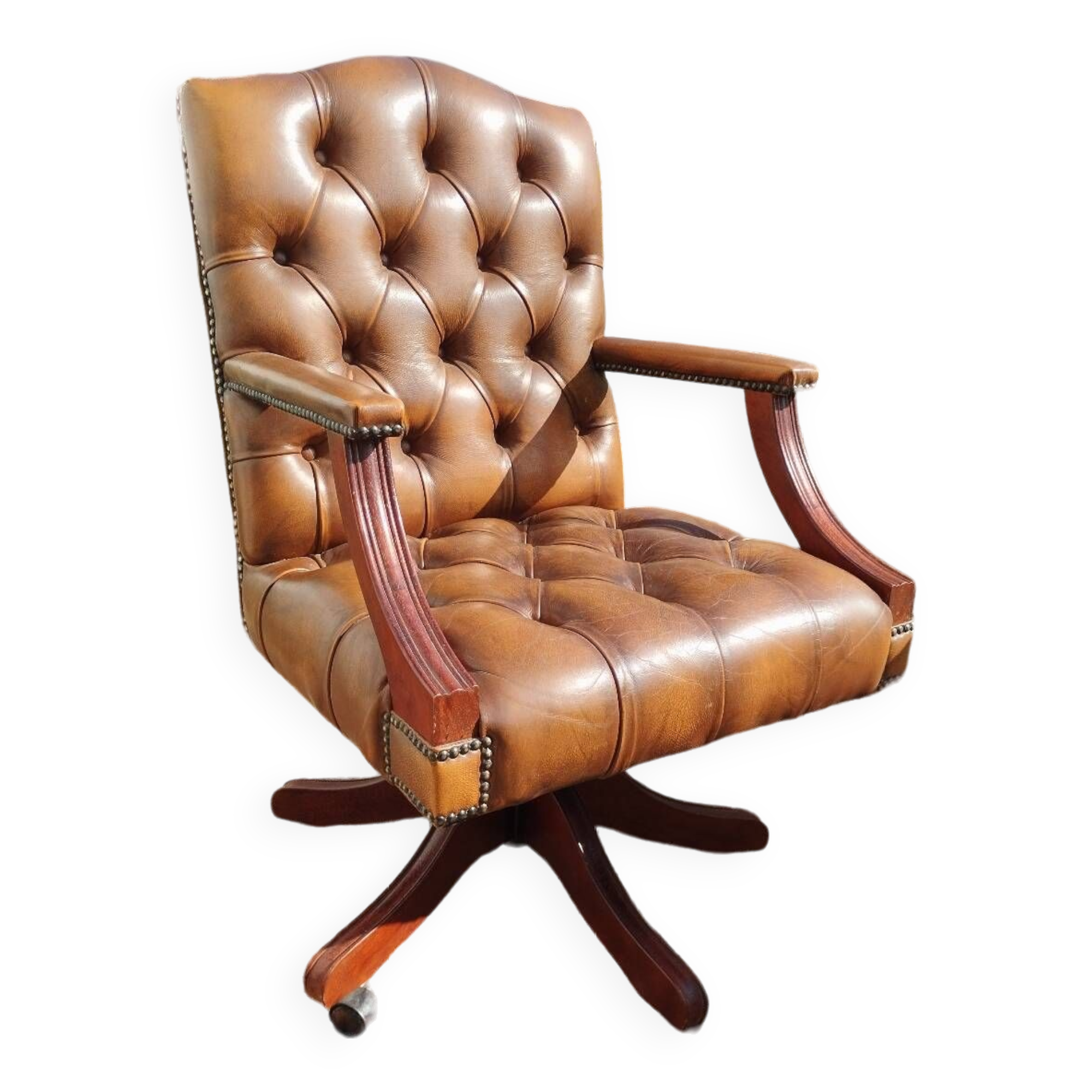 Chesterfield desk chair in antique leather